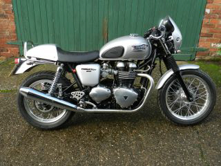 2008 Triumph 900 Thruxton