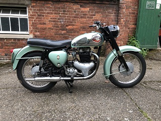 1963 BSA A10 650 Golden Flash