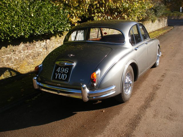 1962 Jaguar MK2  3.8