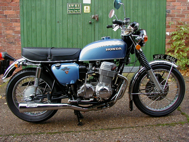 cb750k2planetblue03.jpg