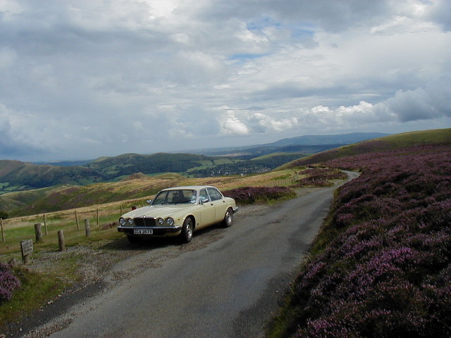 1981 Jaguar XJ4.2 auto (resting on the Long Mynd having climbed the 1in3 Burway out of Church Stretton in Shropshire)