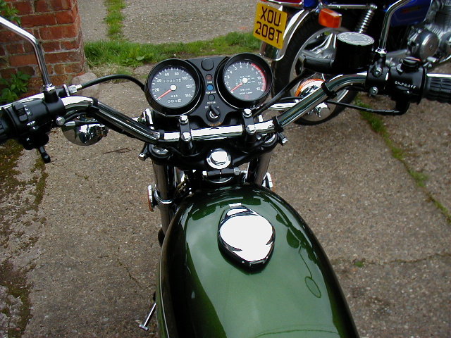 1975 Kawasaki H2B 750 - clocks and controls