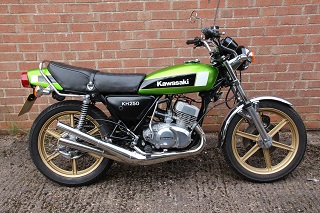 1982 Kawasaki KH250B4