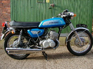 Kawasaki 500 Triples