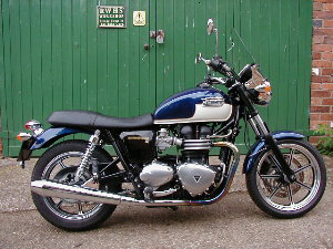 2009 Triumph Bonneville SE - 161 miles only