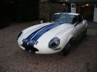 Jaguar E Type 3.8 FHC