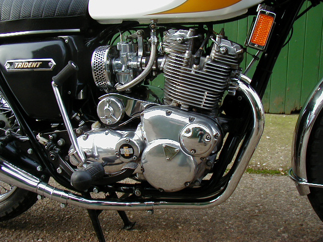Triumph T160 engine detail